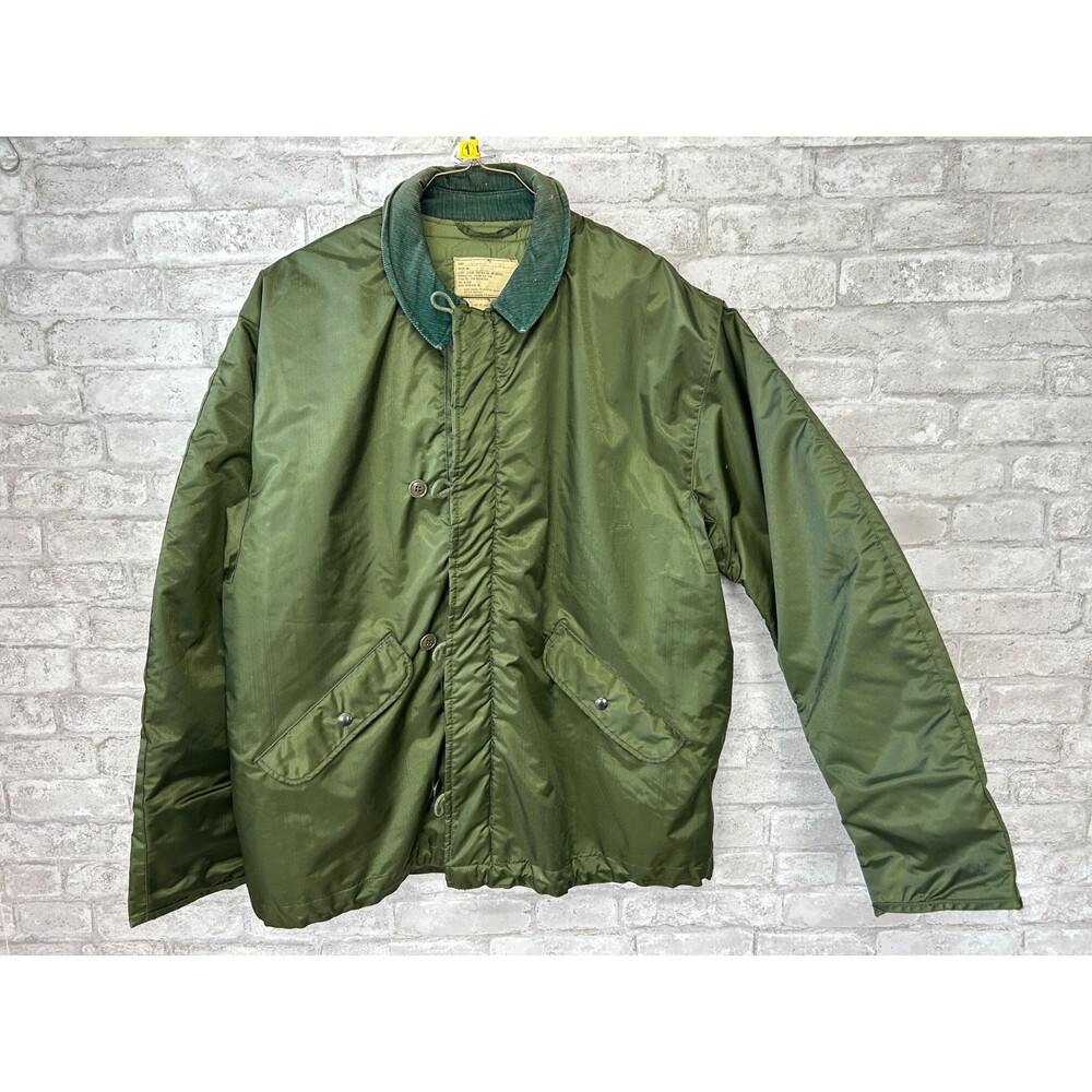 Vintage US Navy USN Extreme Cold Weather Impermeable Deck Jacket Mens XLarge 80s